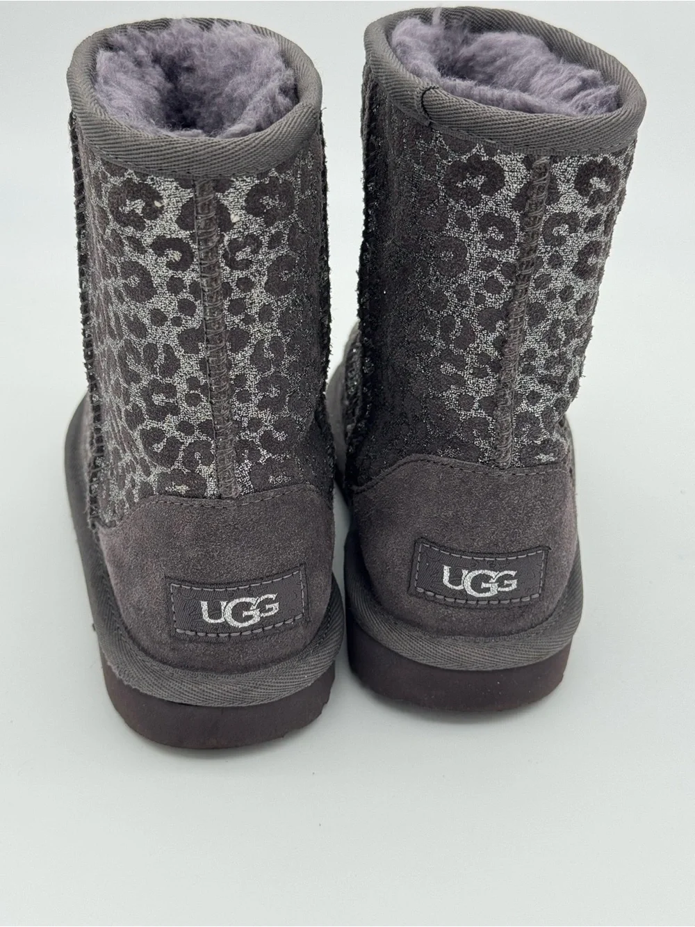 UGG Classic II Glitter Leopard winter boots girls size 1 leather shearling kids